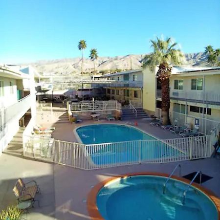 Sandpiper Springs Retreat & Spa Desert Hot Springs Kültér fotó